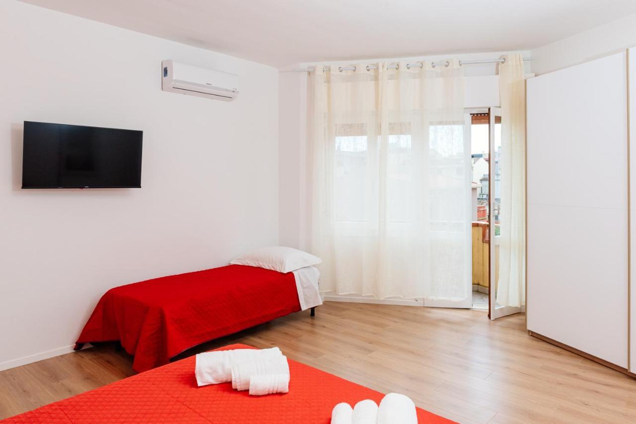 La Casa Di Ambra Hotel Porto Torres Bagian luar foto