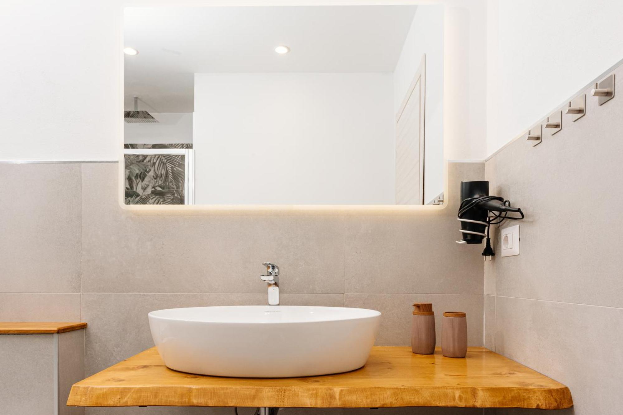 La Casa Di Ambra Hotel Porto Torres Bagian luar foto